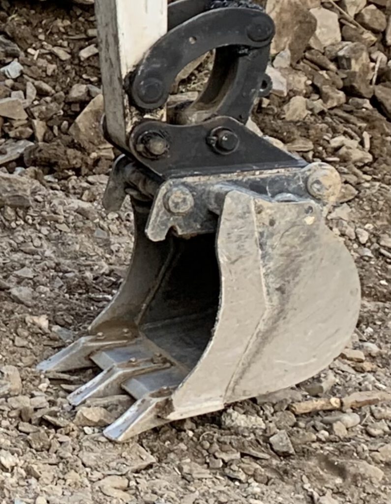 40cm Schaufel mit Zähnen